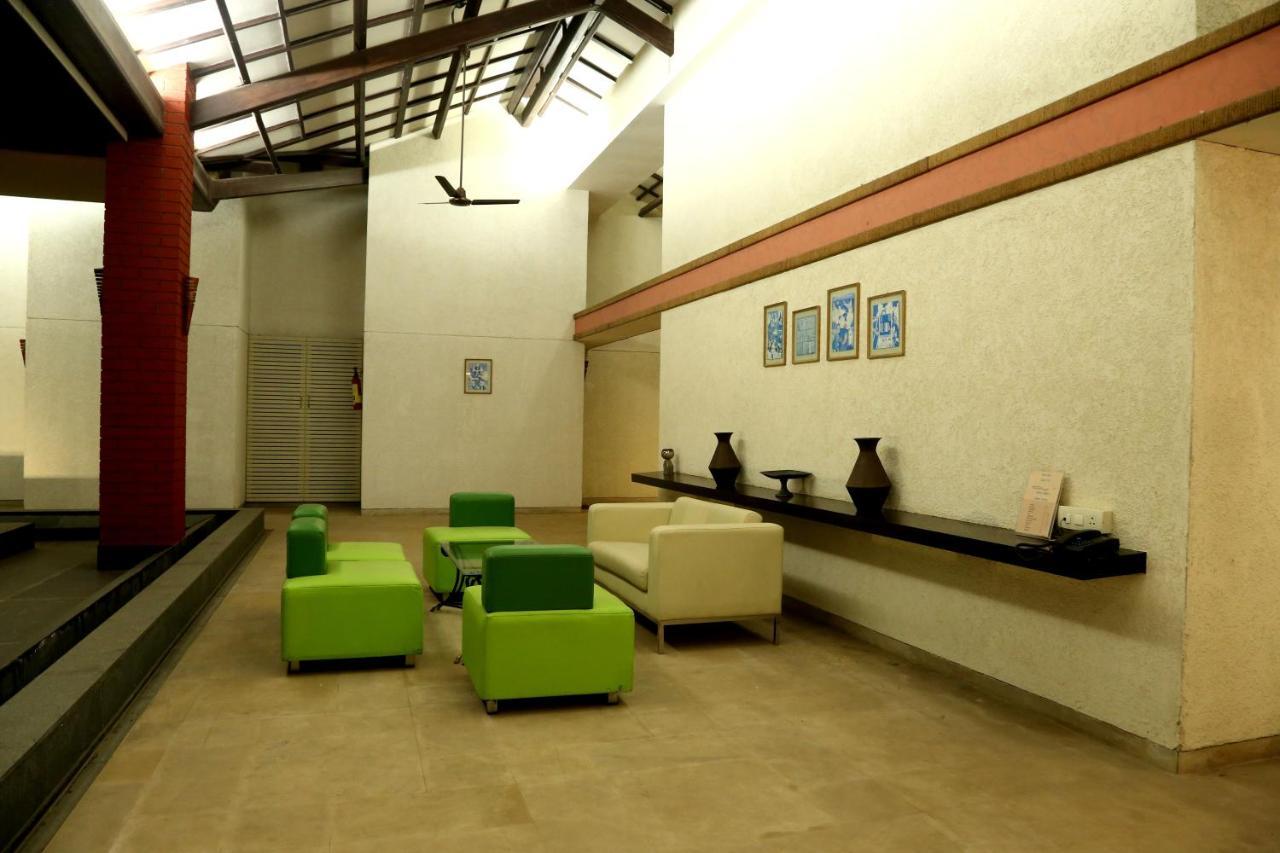 Outpost@Alibaug Hotel Alībāg Buitenkant foto