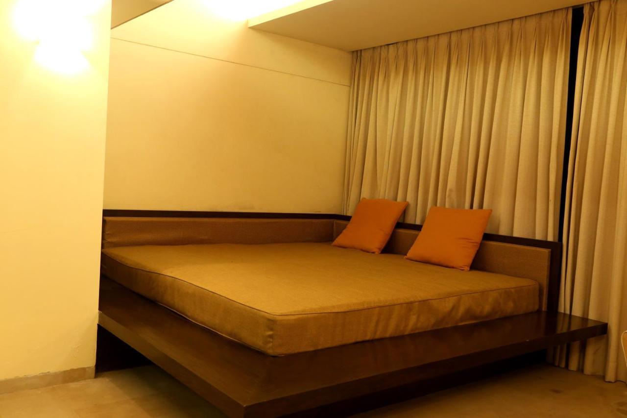 Outpost@Alibaug Hotel Alībāg Buitenkant foto
