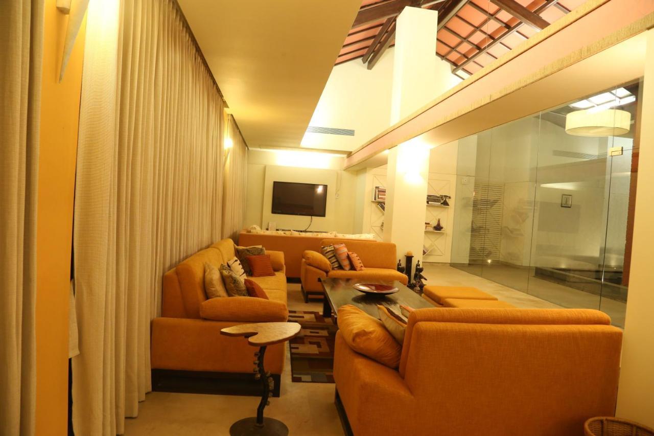 Outpost@Alibaug Hotel Alībāg Buitenkant foto