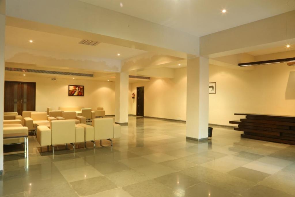 Outpost@Alibaug Hotel Alībāg Buitenkant foto