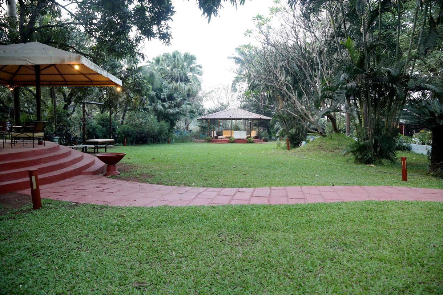 Outpost@Alibaug Hotel Alībāg Buitenkant foto