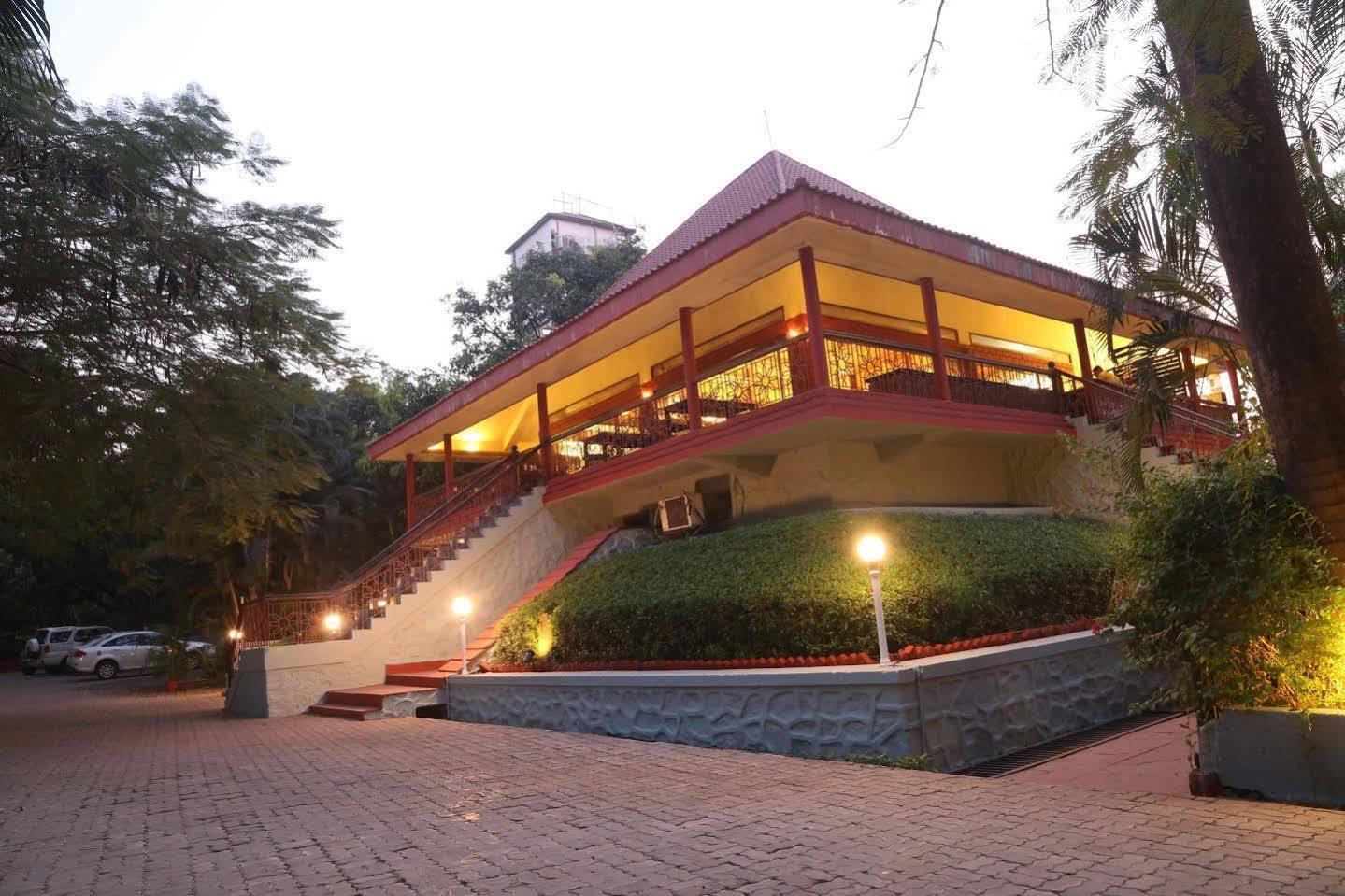 Outpost@Alibaug Hotel Alībāg Buitenkant foto