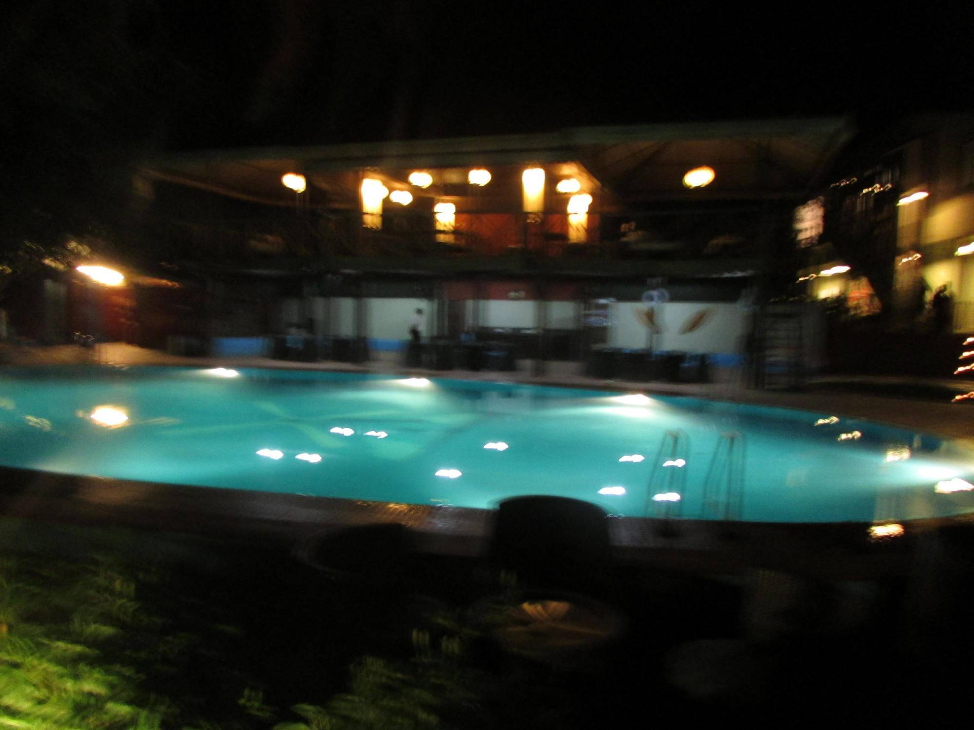 Outpost@Alibaug Hotel Alībāg Buitenkant foto